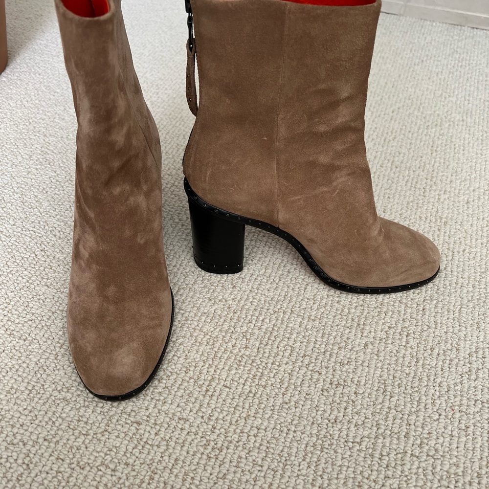 Rag &bone camel suede ankle boots size 37. New. In box with dust bag.